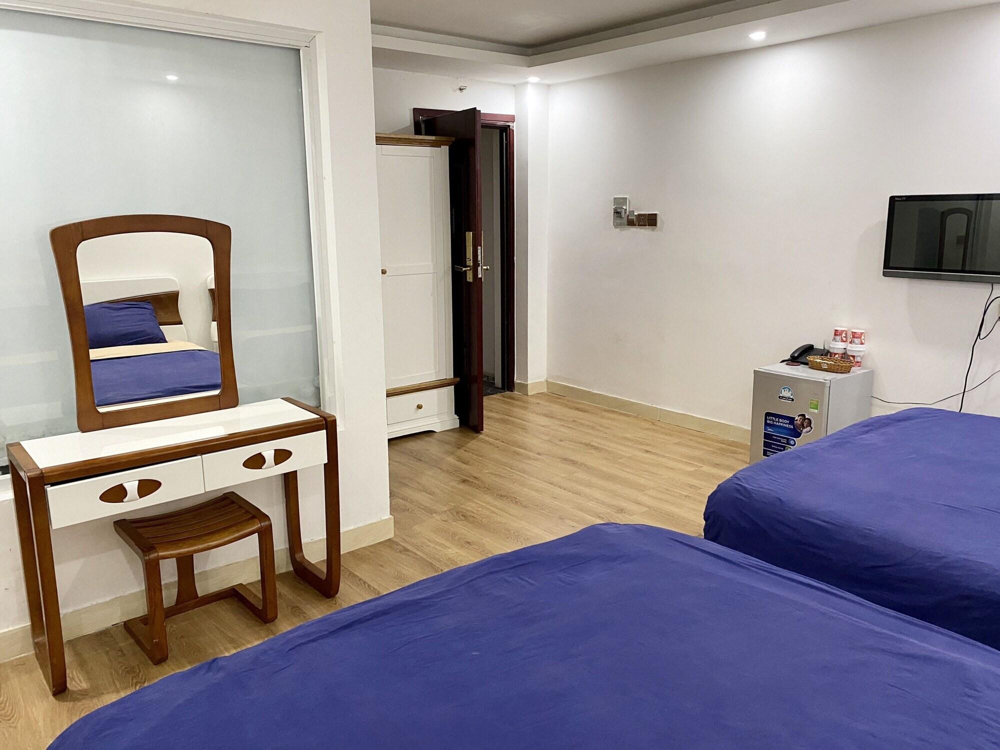 Spring Airport Hotel Thành Pho Ho Chí Minh Esterno foto