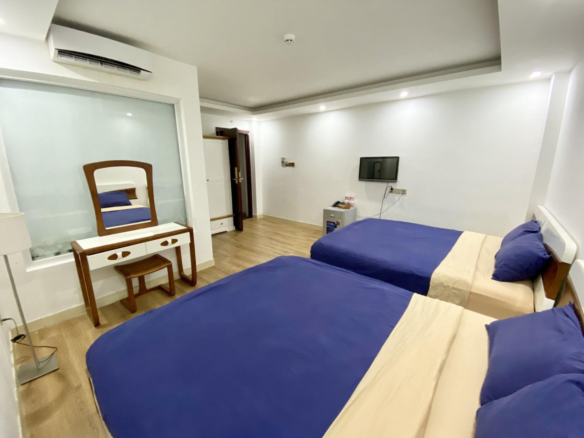 Spring Airport Hotel Thành Pho Ho Chí Minh Esterno foto