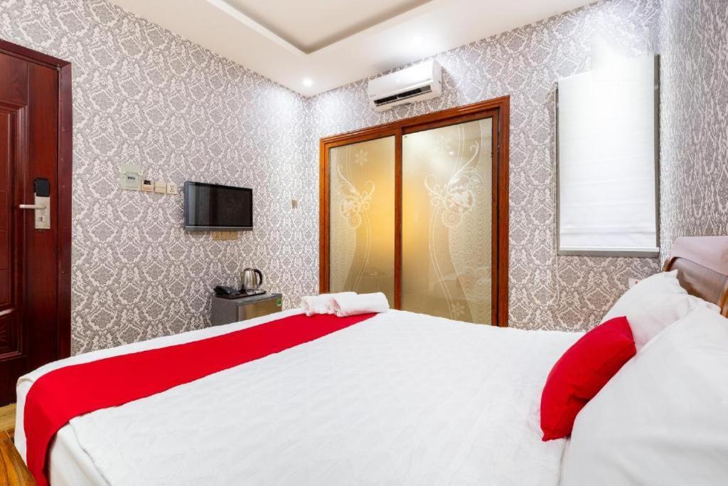 Spring Airport Hotel Thành Pho Ho Chí Minh Esterno foto